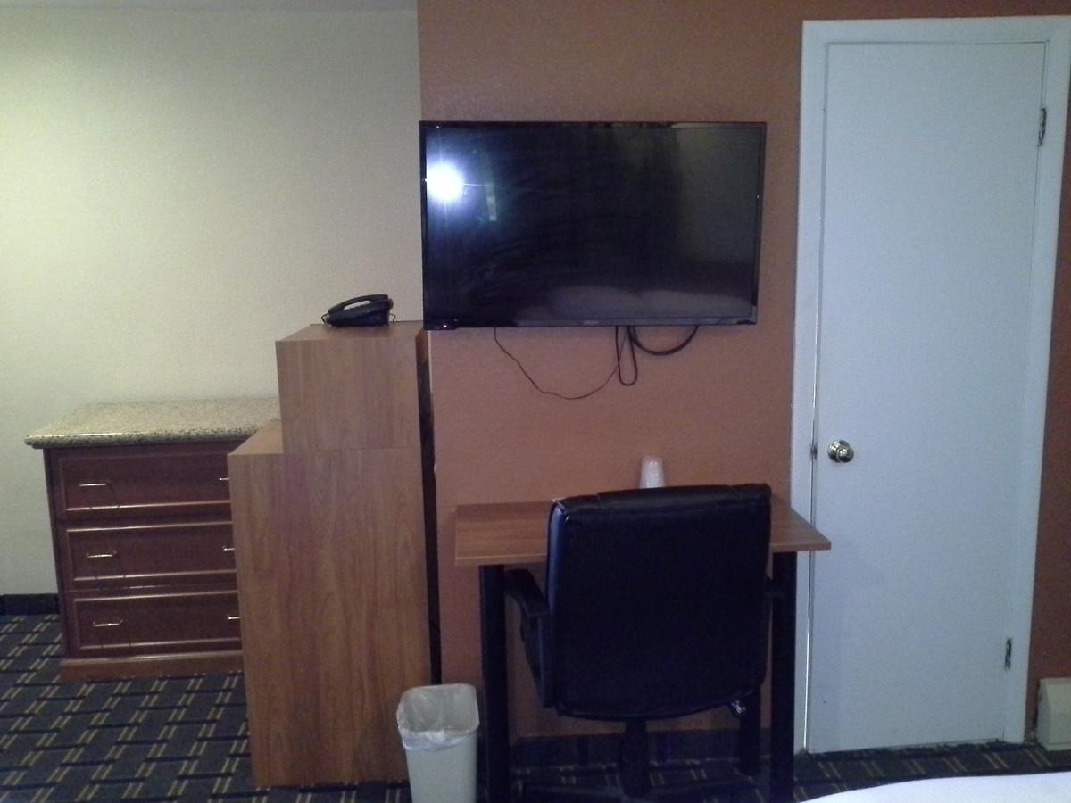 Economy Inn Тонаванда Экстерьер фото