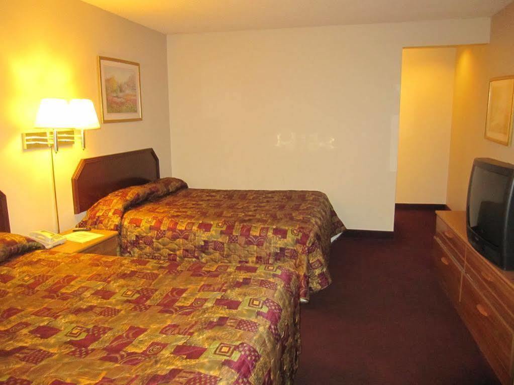 Economy Inn Тонаванда Экстерьер фото